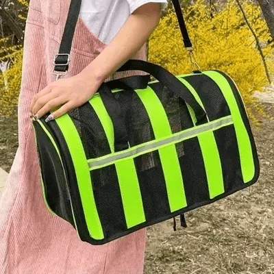 Sac de Transport Chien - MeshPetCarrier™ - Vert - Les Pattes Nomades